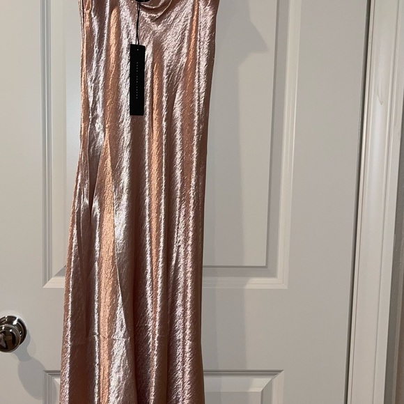 Know one cares Satin MIDI Slip Dress - Picture 7 of 7